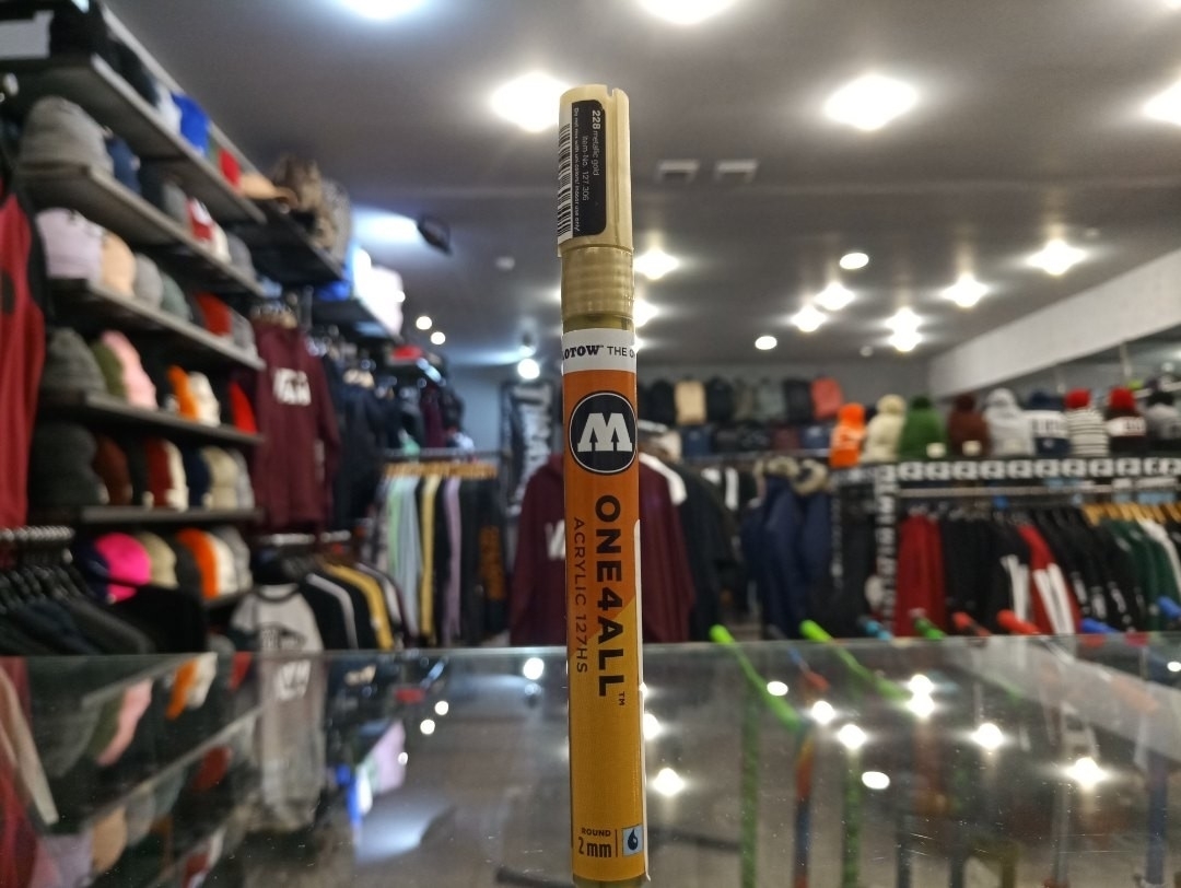 Molotow Маркер ONE4ALL 127HS акриловый 127306 (228) металлик золото 2 мм - фото 10887