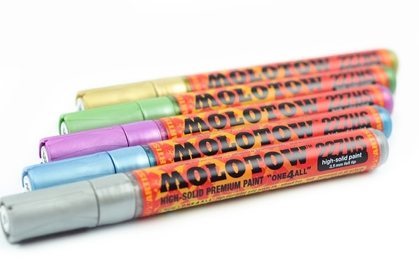 Molotow Маркер ONE4ALL 227HS акриловый 227304 (226) металлик зеленый 4 мм - фото 15647