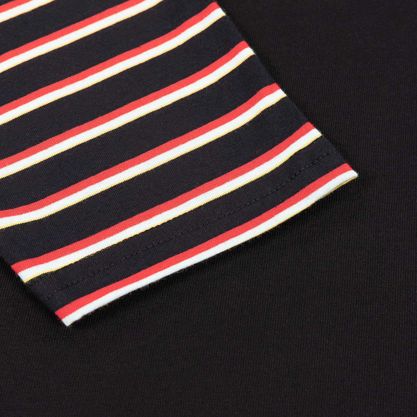 Лонгслив Haided SKRT RLXD DBL SLV CL LS TEE black/blk.wht.red.strp - фото 43243