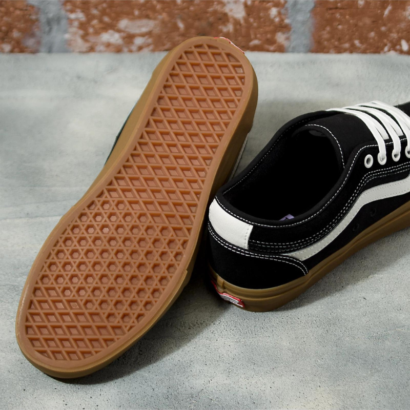 Кеды VANSMN CHUKKA LOW SIDEST Black/Gum VA5KQZB9M - фото 44648