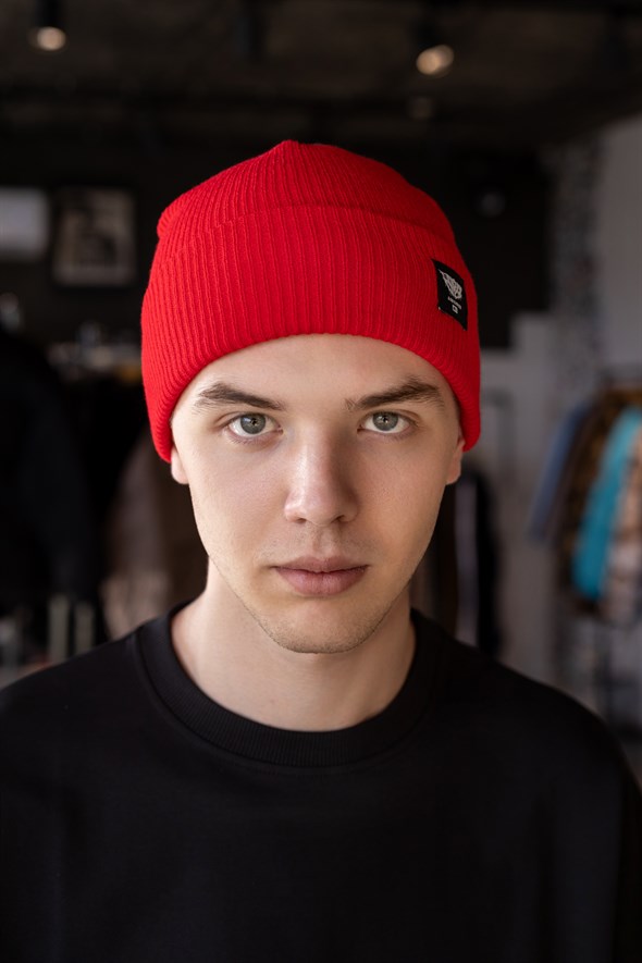 Шапка БОРДШОП1 Volknit красная
