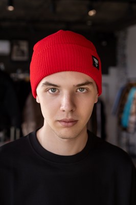 Шапка БОРДШОП1 Volknit красная